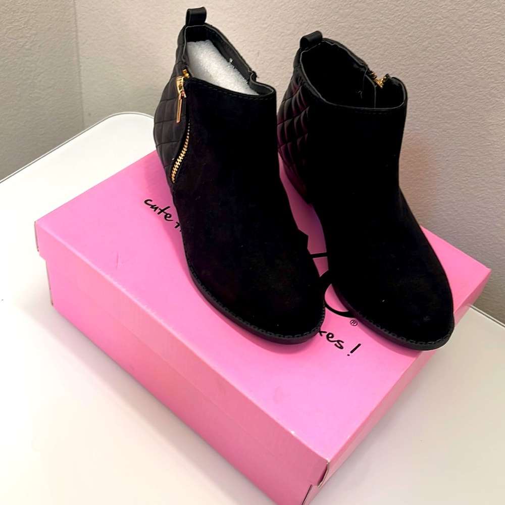 XOXO GIRLS BOTTIES